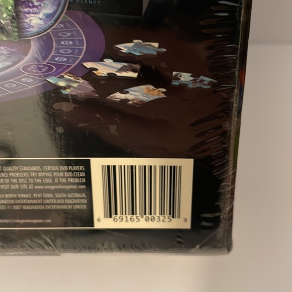 New Planet Earth Game - Picture 3 of 3